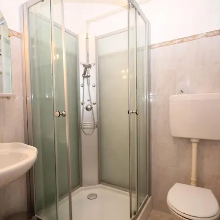 Lägenhet T1 Au Mont-dore Face Aux Thermes, Equipe, 4 Pers. - Fr-1-608-60 *